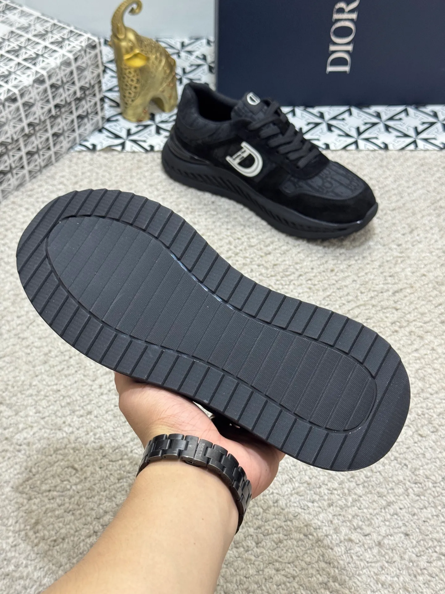 Men's men's shoes 💰440 [New model] 🐞🐞Top original - Dior 🆕 Low-top B02 casual sports shoes, carefully made of first-layer cowhide with canvas, comfortable and breathable ~ rubber soles, enhance style. Fashionable and versatile, it can complement any look. Featuring an exquisite design that is uniquely dynamic and modern, this shoe is part of Dior's legacy and embodies modern elegance. Size: 38-44 (45 customized